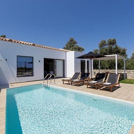 Eveland Accessible Villas Sfáka 外观 照片